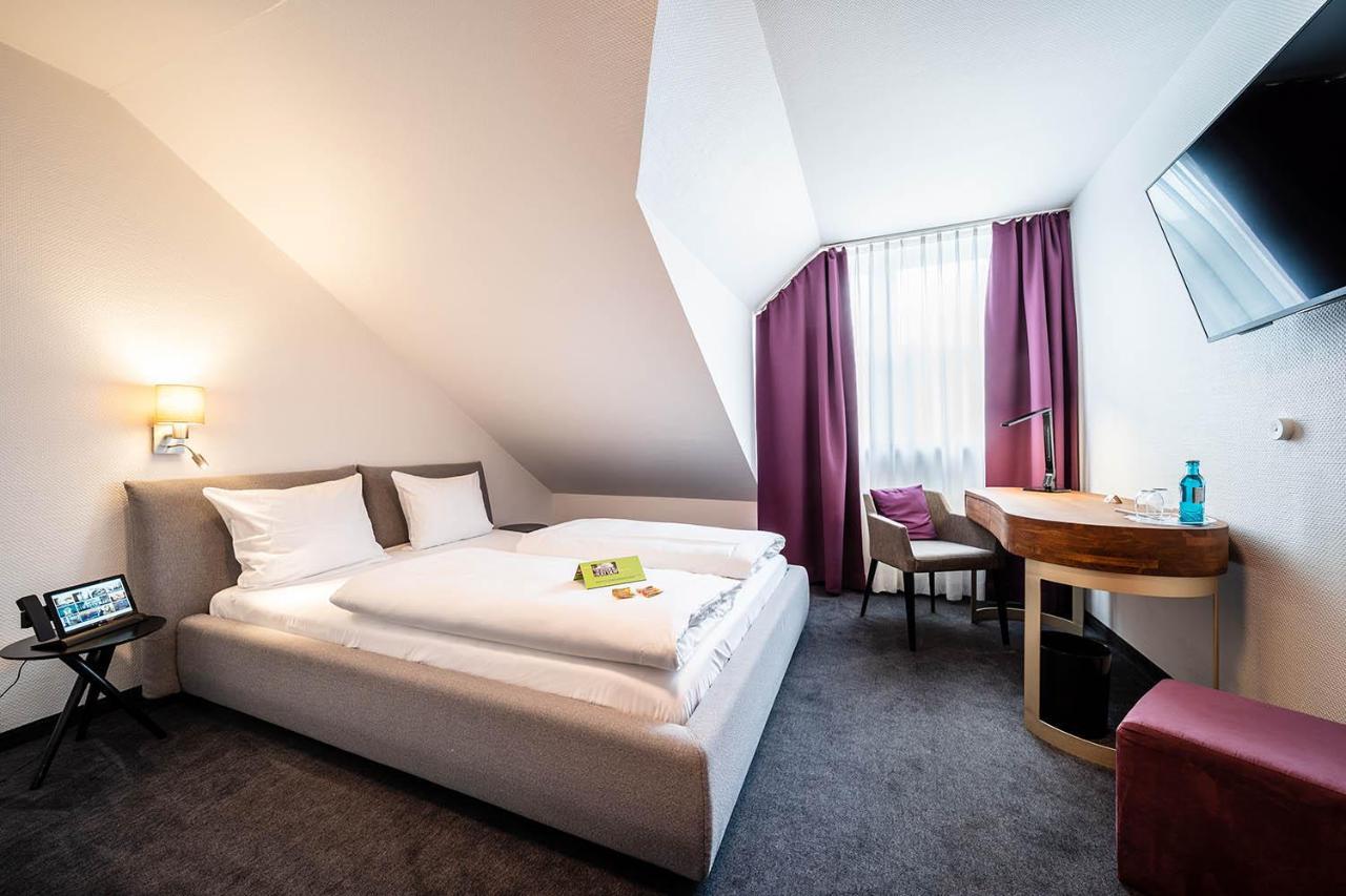 Hotel Frechener Hof Exteriör bild